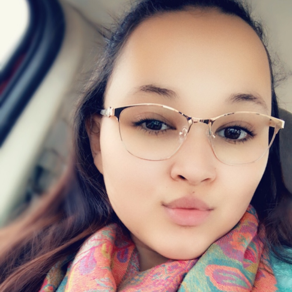 Meet your Posher, Breanna